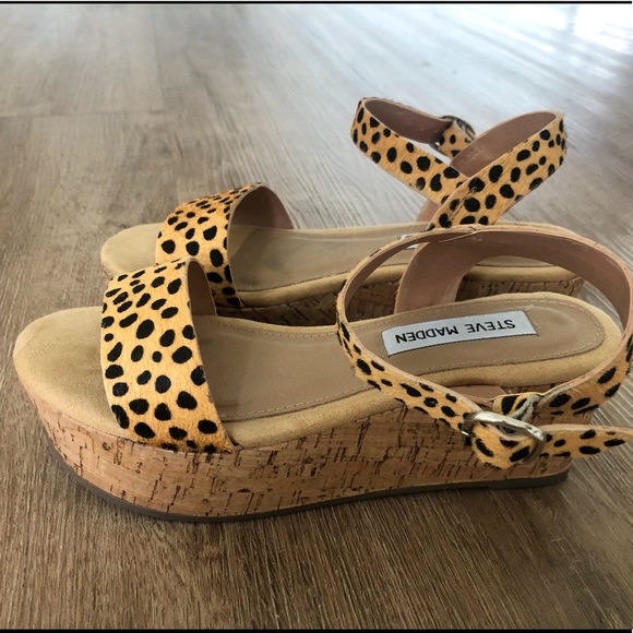 Steve Madden Size 6.5 Platform Sandals - Picture 4 of 8